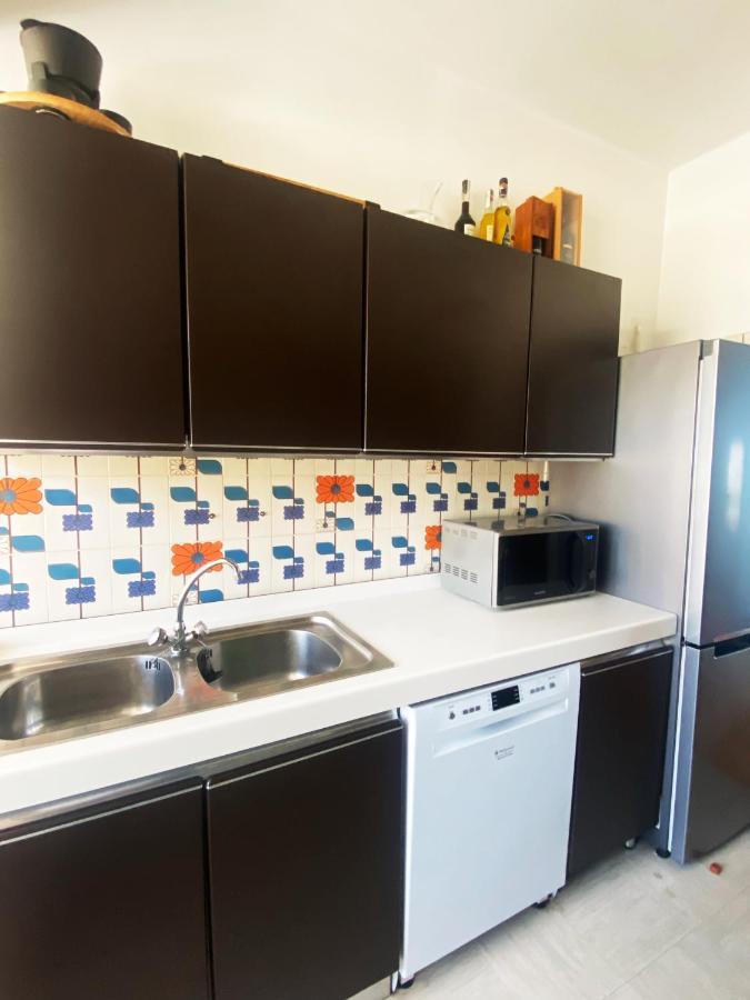 Amazing Private Room In Apartment With Sea Beach View - Pool - Park - Private Condominium - Access To The Beach Oeiras Dış mekan fotoğraf