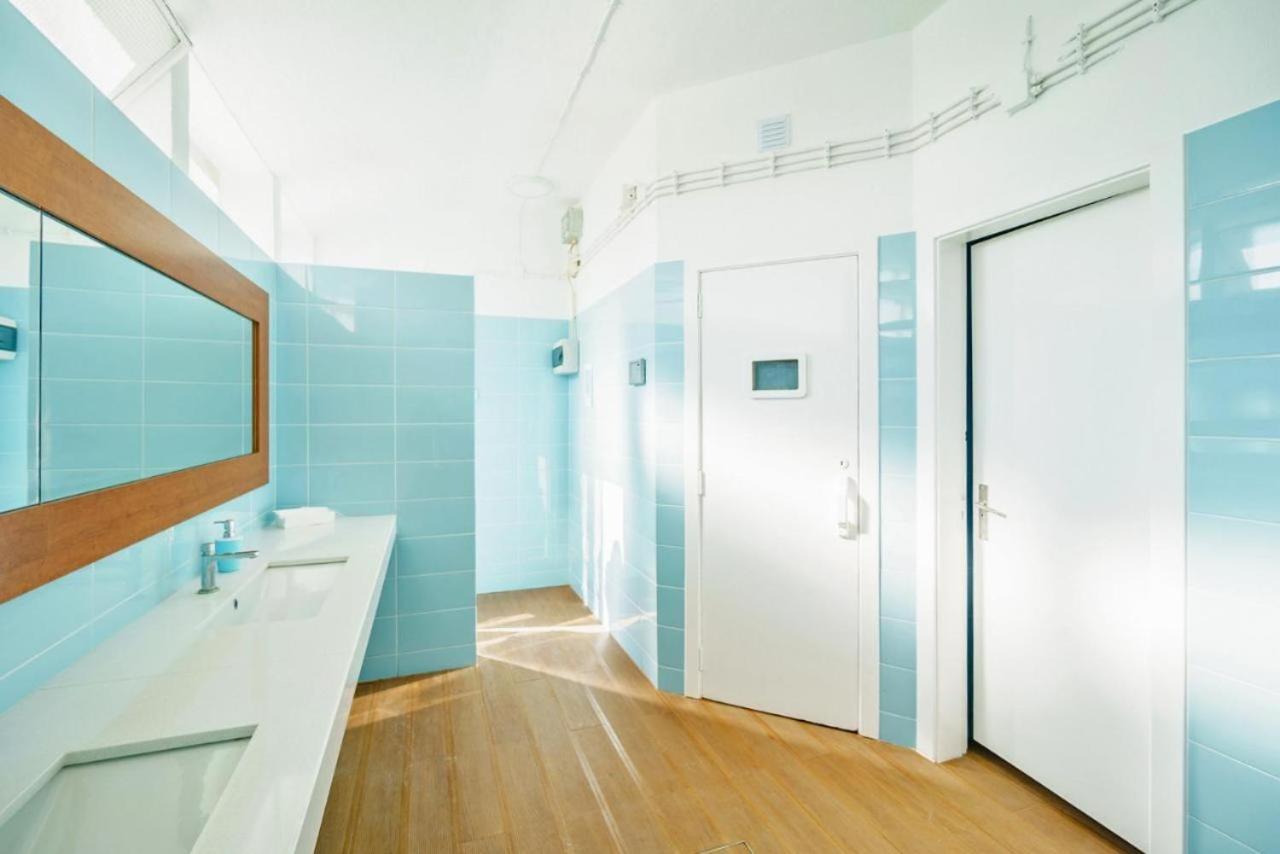 Amazing Private Room In Apartment With Sea Beach View - Pool - Park - Private Condominium - Access To The Beach Oeiras Dış mekan fotoğraf